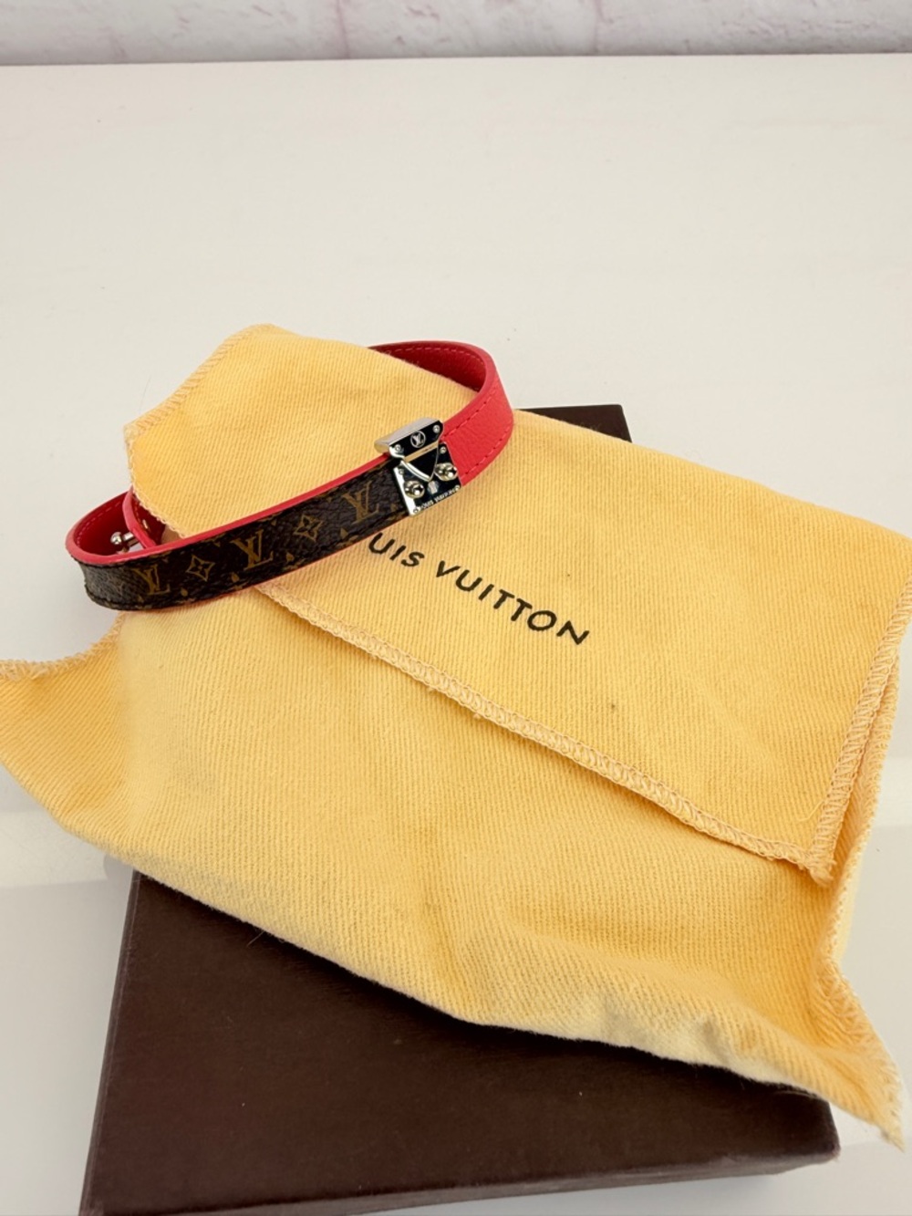 Louis Vuitton Bicolor Monogram Canvas Lockit Double Wrap Bracelet 17 - Picture 11 of 12